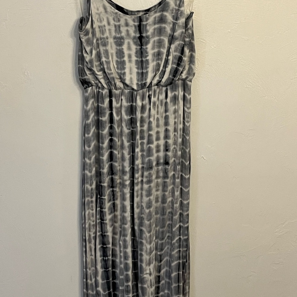 Olivia Rae Black and Gray Tie Dyed Maxi Dress